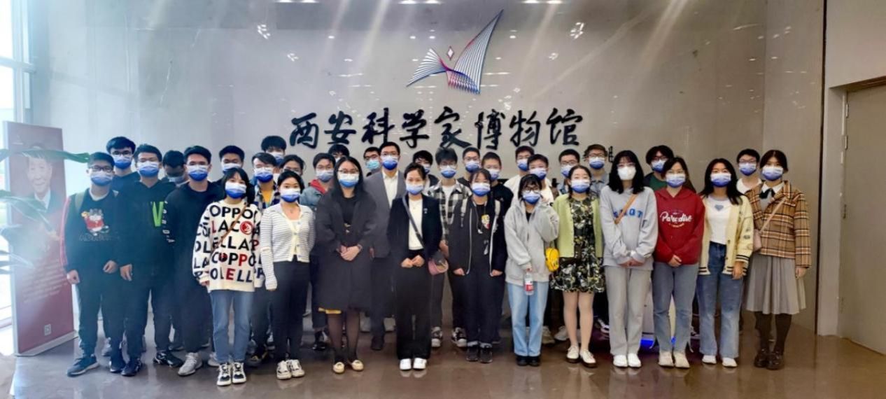 yl6776永利集团官网荣获2022-2023学年校级先进学生党支部、党建先进个人和优秀学生共产党员荣誉称号